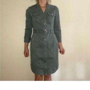 White House black market dress size 4 stretchy